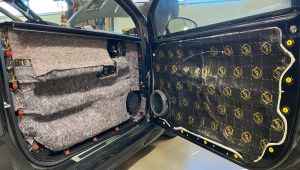 Fiat 500 mit Premium Dämmpaket Beifahrertür