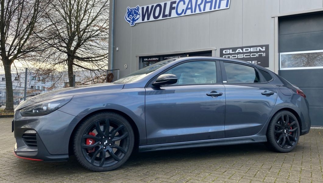 Hyundai I30 Fastback bei Wolf Car Hifi
